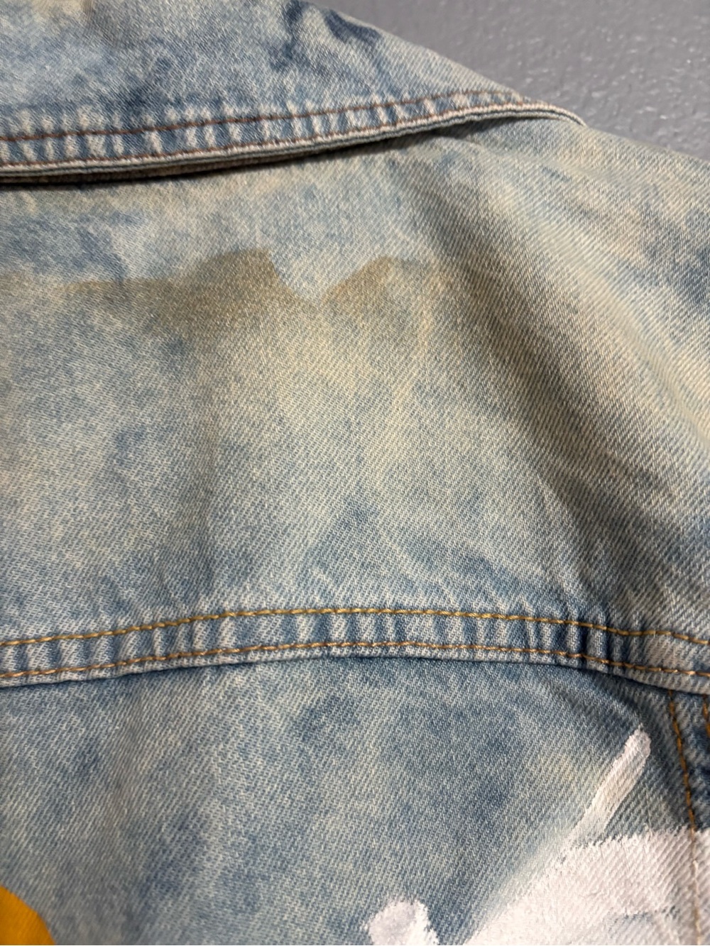 Sonoma Denim Jacket Hand Painted Crane Art Back Distressed Wash Size Small - Picture 6 of 7